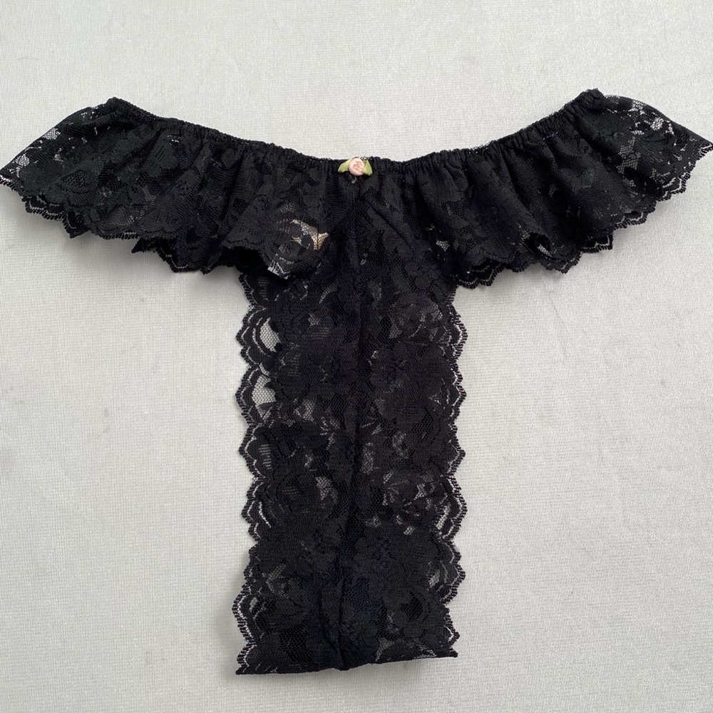 Laura Adams Black lace panty M